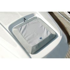Blue Performance Hatch Cover 7 - 770 x 770