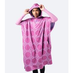 Zhik Hooded Towel Poncho – Pink | Hurtigtørrende hættehåndklæde